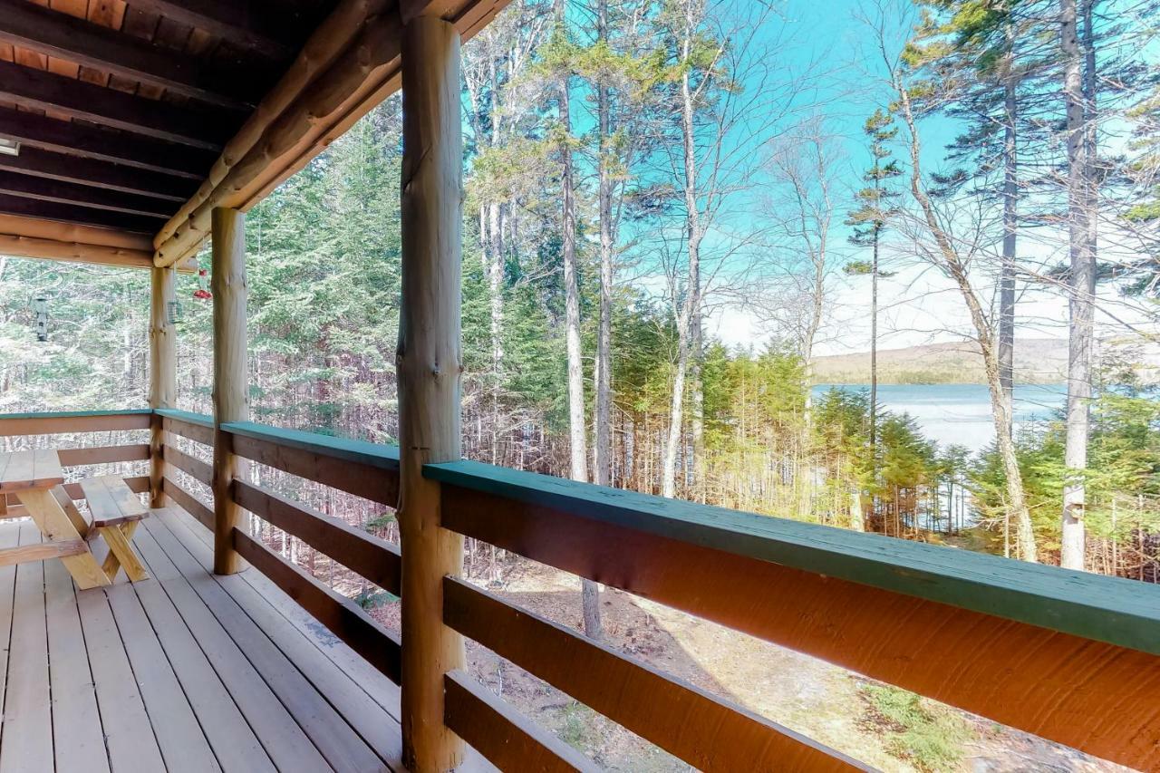 Loon Landing Lodge Greenville Eksteriør bilde